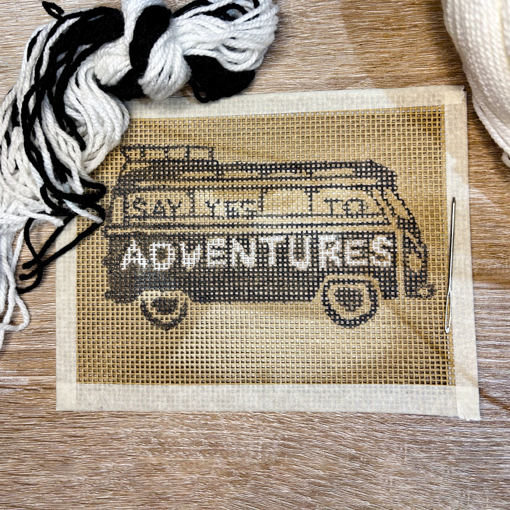 9" Needlepoint Tapestry Pattern & Thread - Kombi Design